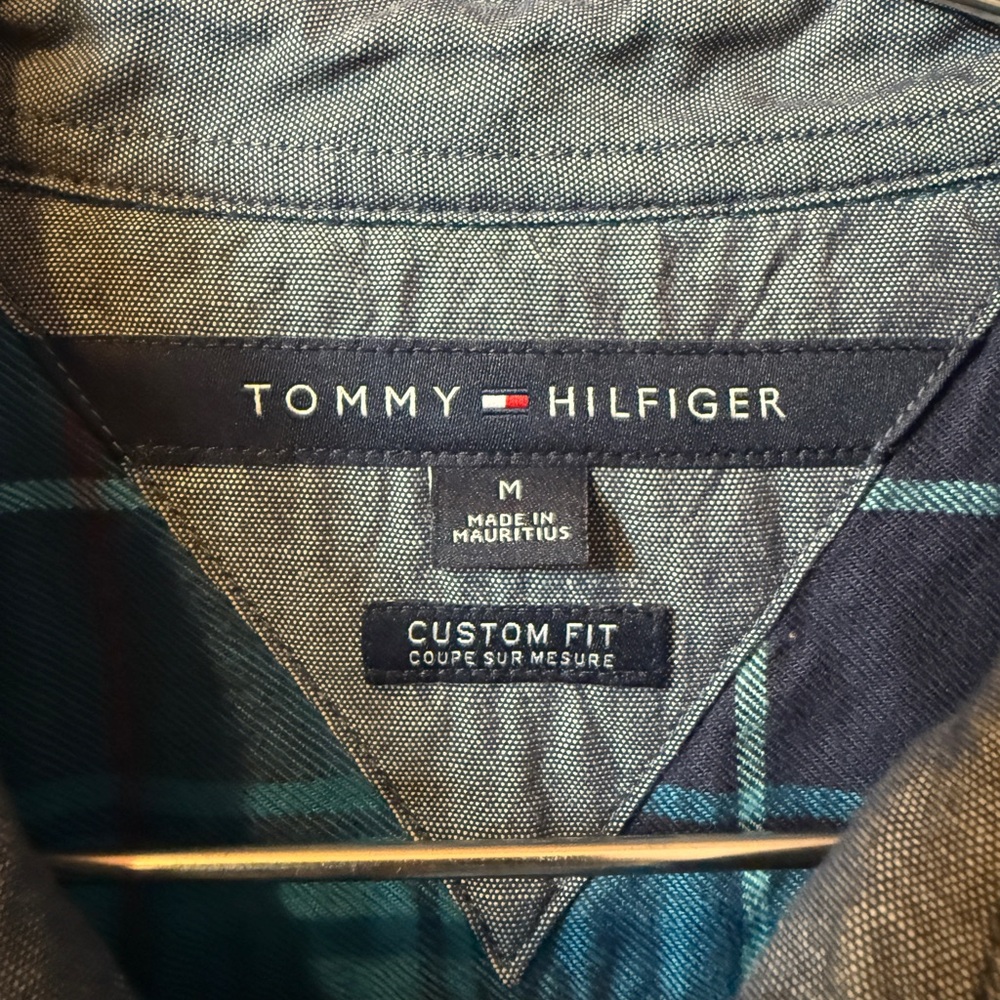 Tommy Hilfiger CUSTOM FIT
COUPE SUR MESURE Teal and Navy Plaid Shirt - Picture 7 of 9